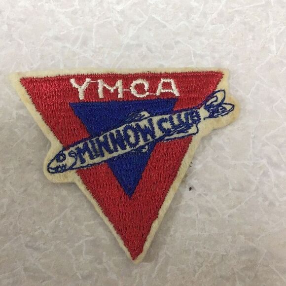 Vintage 1950s YMCA minnow patch - Picture 1 of 2